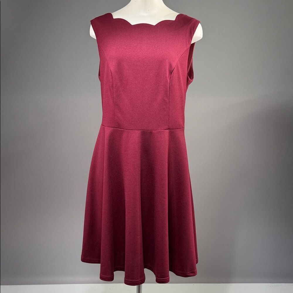 Chic Sleeveless Burgundy Mini Dress (rack8)